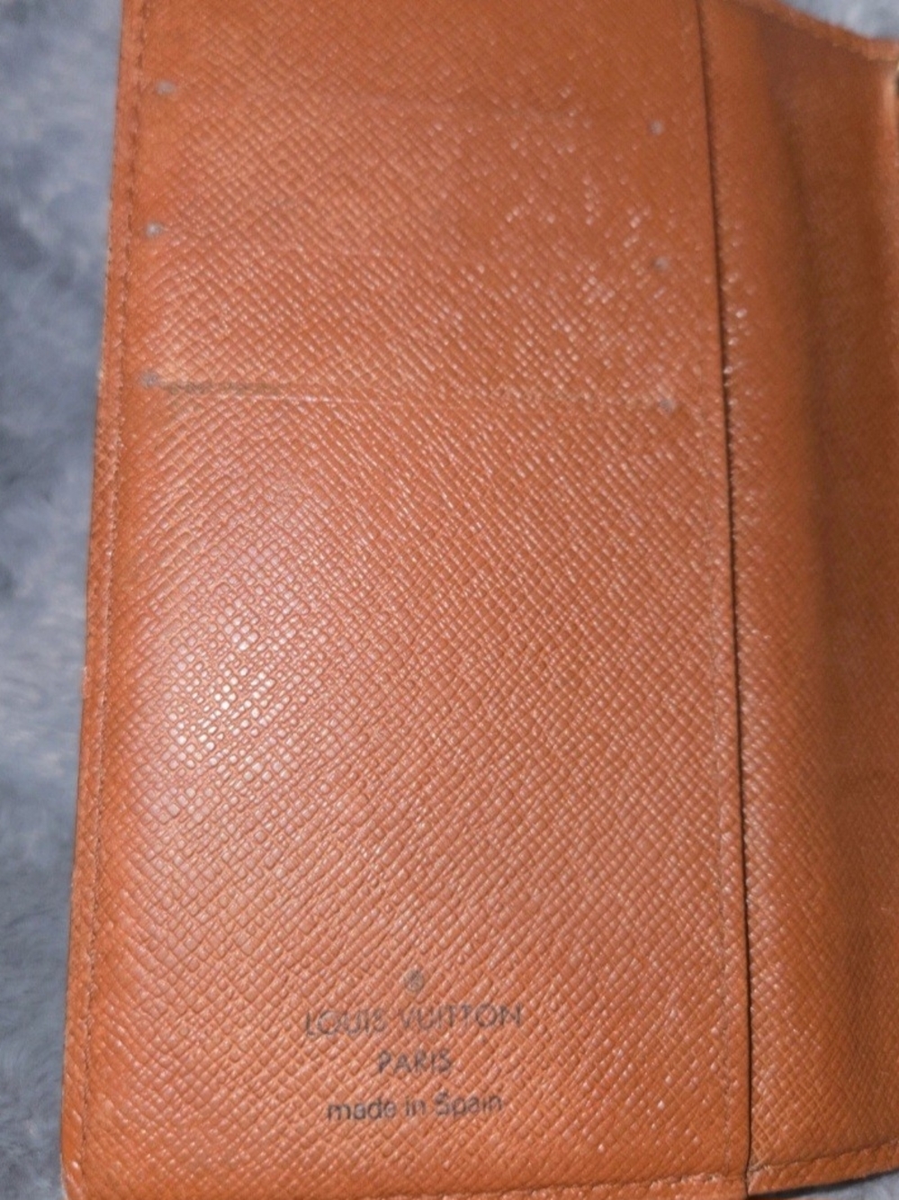 Authentic Louis Vuitton Agenda PM Monogram - Picture 4 of 7